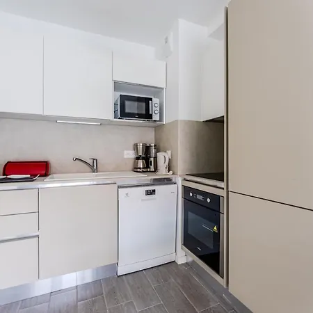 Meran - Welkeys Apartman